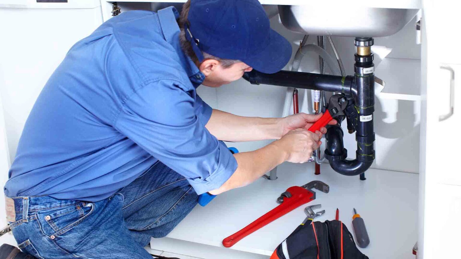 Residential Plumbing 101: Tips for Homeowners